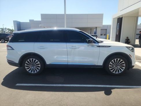 Used 2020 Lincoln Aviator Reserve w/ Elements Package Plus image 6