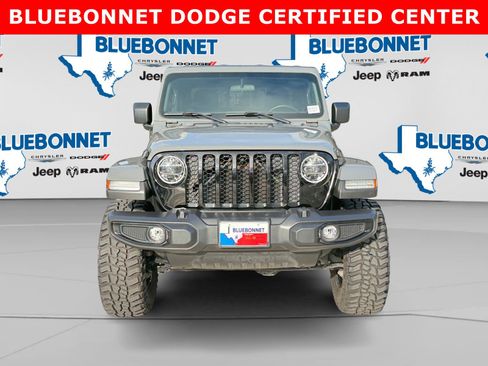 Used 2022 Jeep Gladiator Sport AWD/4WD image 2