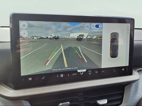 New 2026 Ford Explorer Active image 6