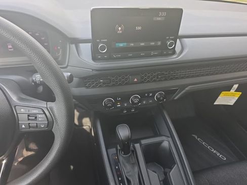 Used 2025 Honda Accord LX image 20