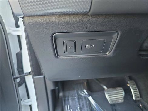 Certified 2022 Land Rover Range Rover Sport HST AWD/4WD image 26