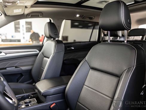 Used 2022 Volkswagen Atlas SE image 17