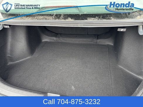 Used 2025 Honda Civic Sport image 10