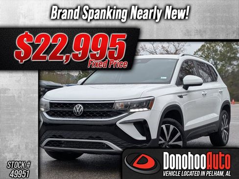 Used 2024 Volkswagen Taos SE image 1