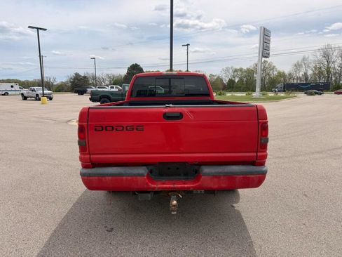 Used 2001 Dodge Ram 1500 Truck 2WD Quad Cab image 4