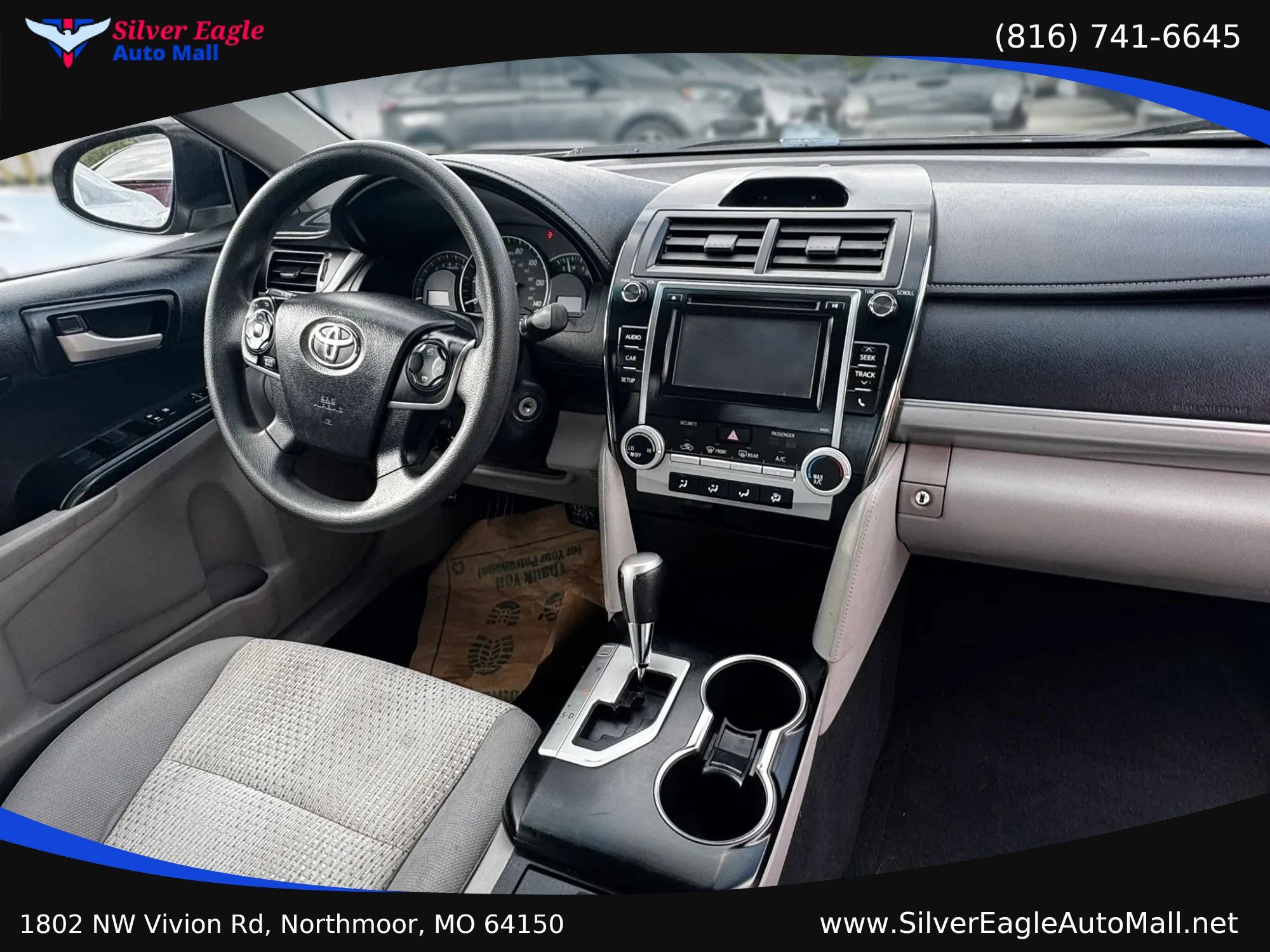 Used 2014 Toyota Camry LE FWD image 9