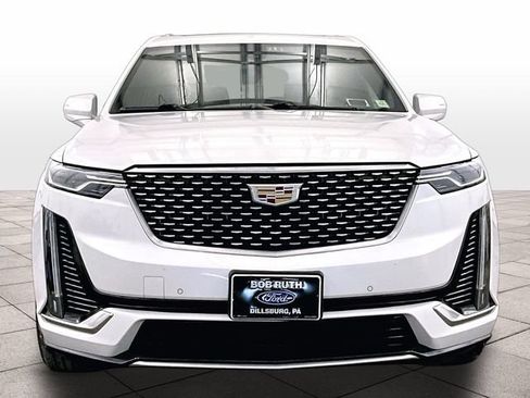 Used 2023 Cadillac XT6 Luxury AWD/4WD image 3