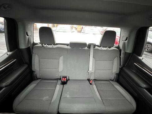 Used 2024 Chevrolet Silverado 1500 LT image 22