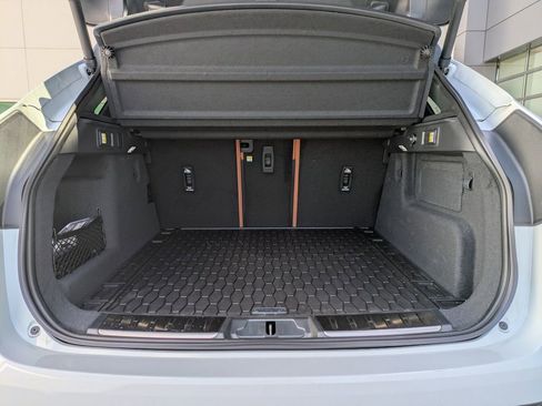 New 2026 Jaguar F-PACE R-Dynamic S image 14