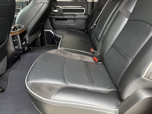 Used 2024 RAM 3500 Laramie w/ Bed Utility Group image 21