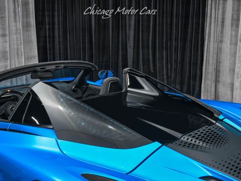 Used 2022 McLaren 765LT image 42