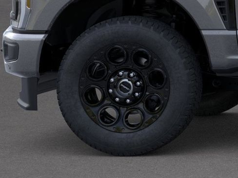 New 2026 Ford F350 Lariat w/ Black Appearance Package image 19
