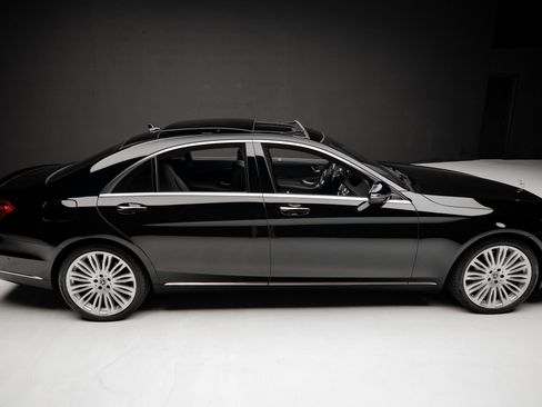 Used 2020 Mercedes-Benz S 450 Sedan image 33