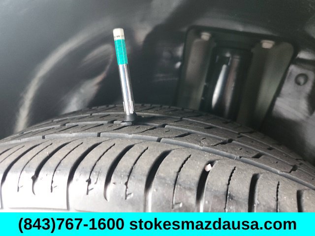 Used 2023 Dodge Challenger SXT RWD image 31