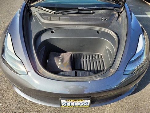 Used 2023 Tesla Model 3 Standard Range image 12