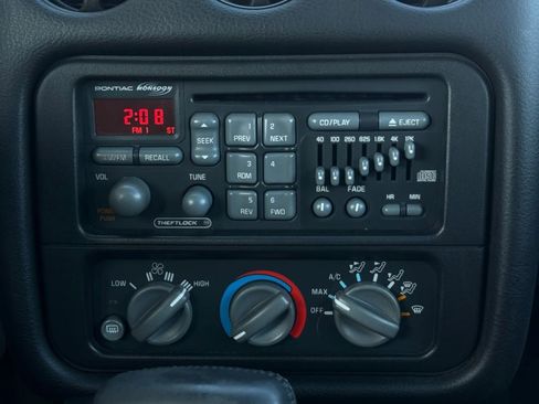 Used 2002 Pontiac Firebird Formula image 53