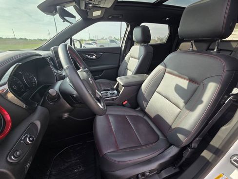 Used 2023 Chevrolet Blazer RS w/ Driver Confidence II Package FWD image 13