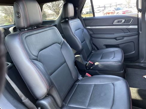 Used 2019 Ford Explorer Sport w/ Equipment Group 401A image 15