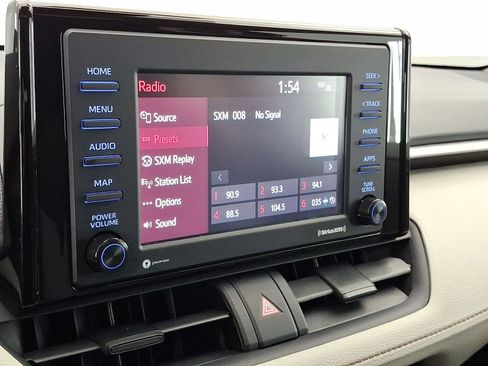 Used 2021 Toyota RAV4 XLE w/ Convenience Package image 14