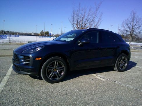 Used 2020 Porsche Macan S image 2