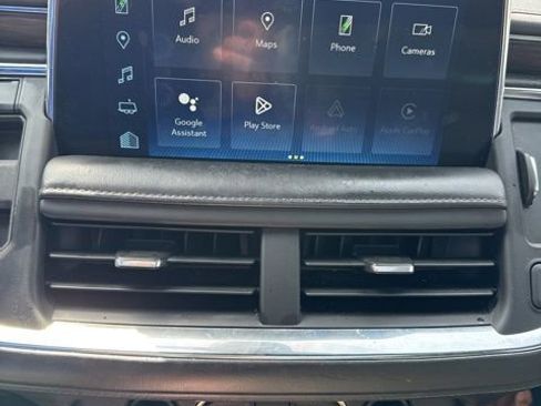 Used 2022 Chevrolet Tahoe LT image 4