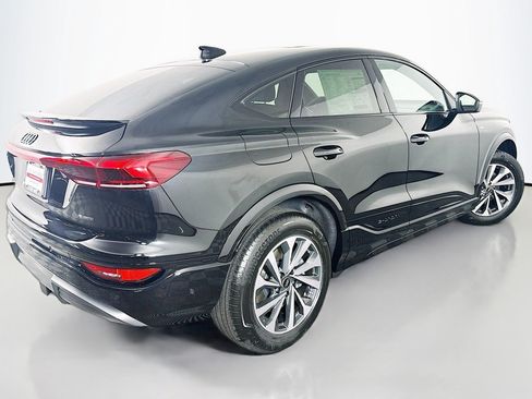 New 2027 Audi Q6 e-tron Premium Plus AWD/4WD image 13