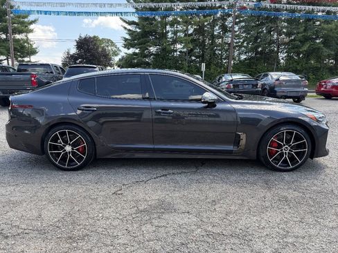 Used 2021 Kia Stinger GT1 AWD/4WD image 4