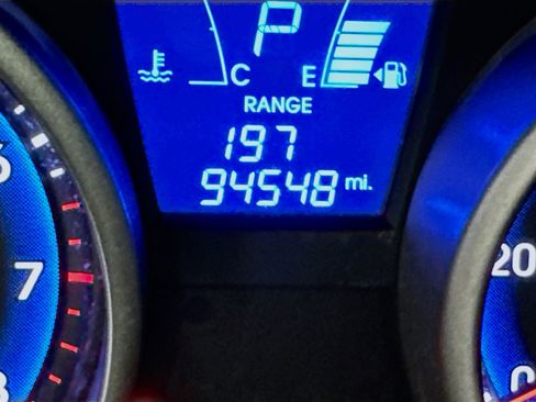 Used 2014 Hyundai Tucson SE image 18