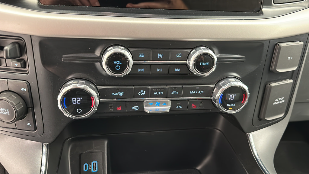 Used 2021 Ford F150 XLT w/ Equipment Group 302A High AWD/4WD image 18