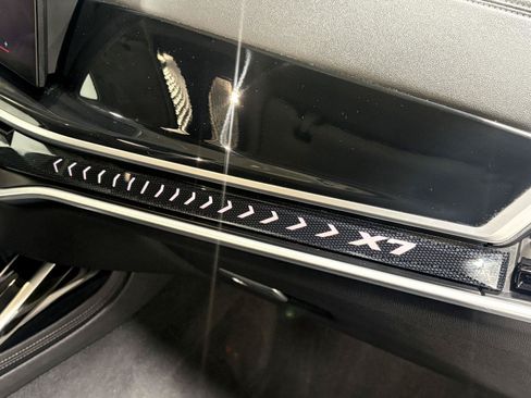 Used 2023 BMW X7 xDrive40i w/ Executive Package AWD/4WD image 8