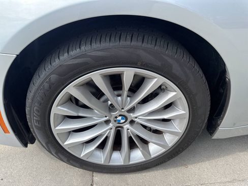 Used 2021 BMW 530i RWD image 32