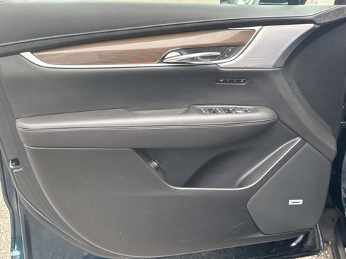 New 2025 Cadillac XT6 Premium Luxury w/ Platinum Package image 11