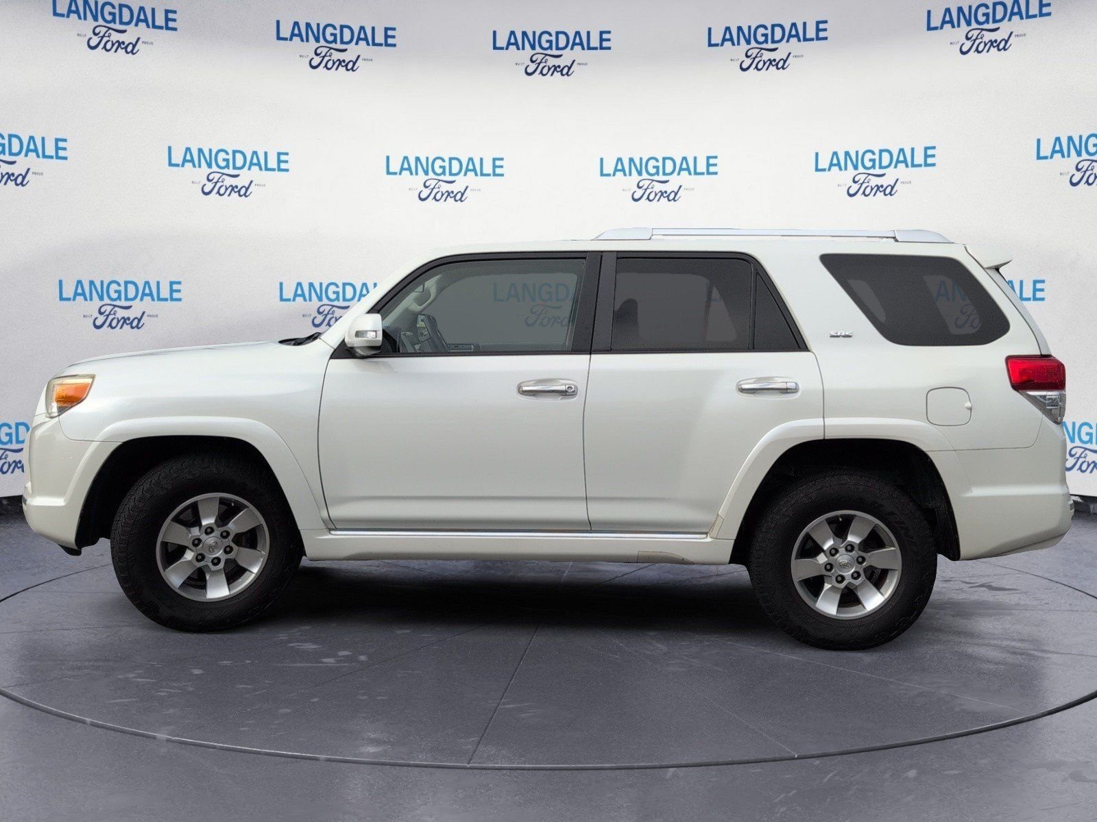 Used 2013 Toyota 4Runner SR5 RWD image 10