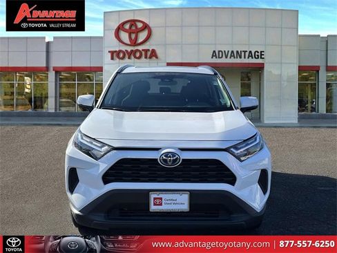 Used 2023 Toyota RAV4 XLE image 2