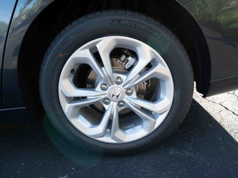 New 2025 Honda Accord LX image 28