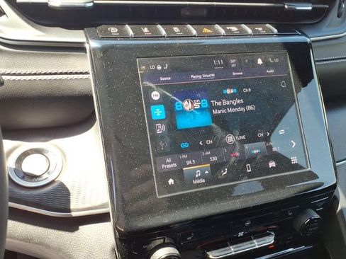 Used 2023 Jeep Grand Cherokee Altitude AWD/4WD image 22