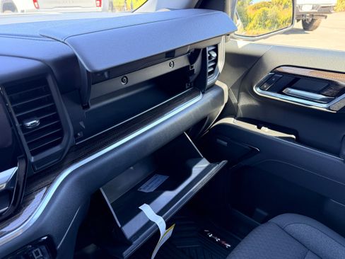 New 2026 Chevrolet Silverado 1500 RST w/ All Star Edition Plus AWD/4WD image 18