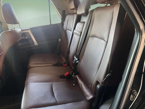 Used 2017 Toyota 4Runner Limited image 14