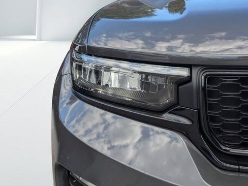 New 2025 Jeep Grand Cherokee Limited w/ Black Appearance Package image 8