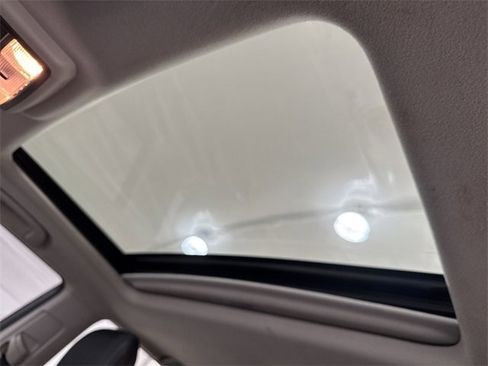 Used 2019 Toyota 4Runner SR5 image 17