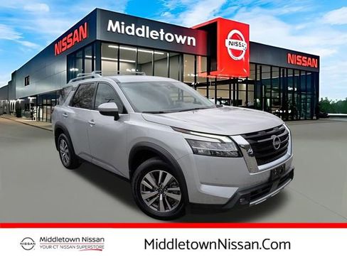 Certified 2022 Nissan Pathfinder SL AWD/4WD image 1