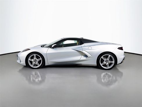 Used 2021 Chevrolet Corvette Stingray Preferred Conv w/ Battery Protection Package image 5