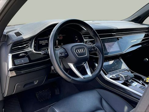 Used 2025 Audi Q7 3.0T Premium Plus AWD/4WD image 18