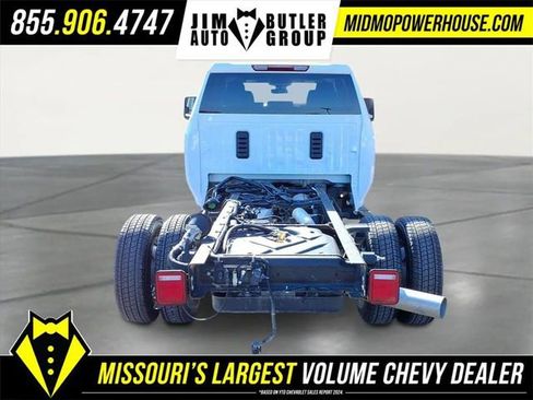 Used 2025 Chevrolet Silverado 3500 LT w/ Convenience Package image 5