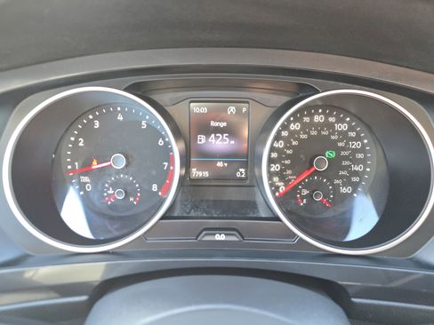 Used 2020 Volkswagen Tiguan SE w/ Panoramic Sunroof Package image 23