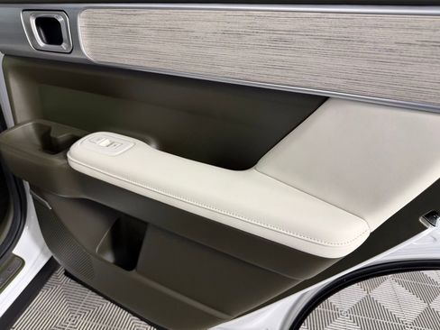 Used 2024 Hyundai Santa Fe Calligraphy image 36