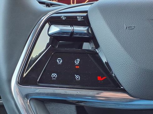 New 2025 Cadillac Escalade IQ Luxury 1 w/ Smart Trailering package image 13