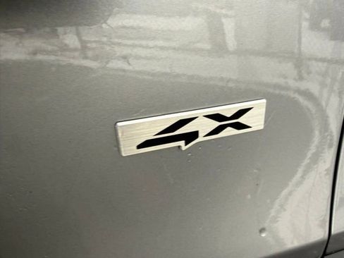 Used 2024 Kia Seltos SX image 19