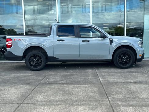 Used 2024 Ford Maverick XLT w/ Equipment Group 300A Standard AWD/4WD image 2