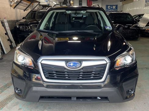 Used 2019 Subaru Forester Premium AWD/4WD image 4